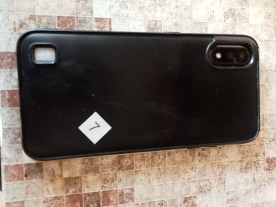 Продам телефон Самсунг