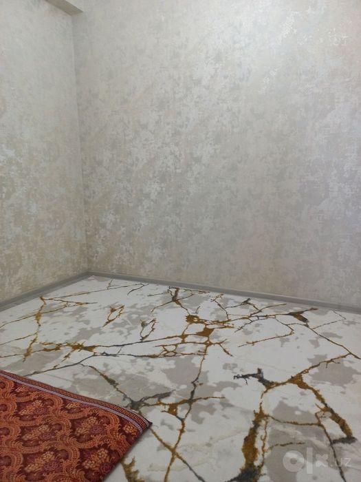 Ijara uy hamma sharoitlari bilan. 3 xonalik. Yangi remontdan chiqgan.