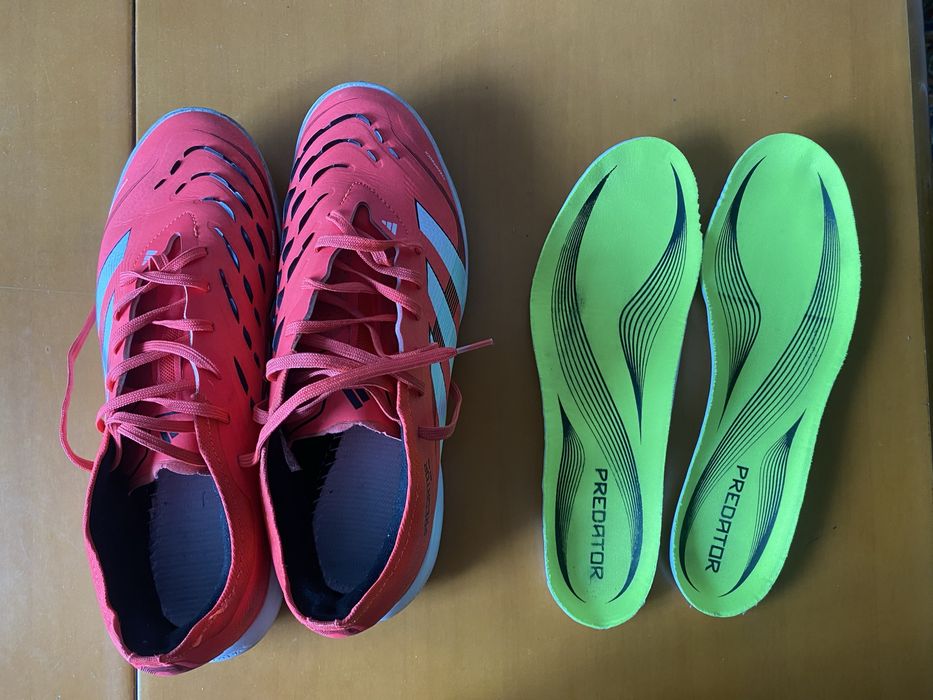 Сороконожки Adidas Predator