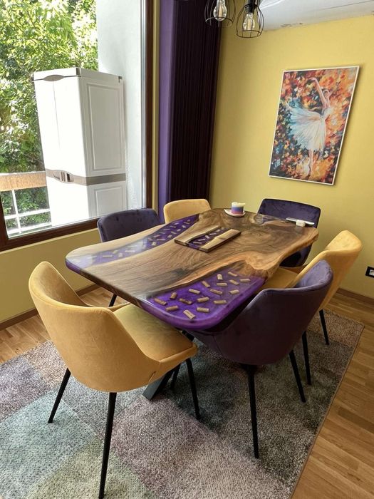 Изработка на маси от масив или масив и епоксидна смола по поръчка