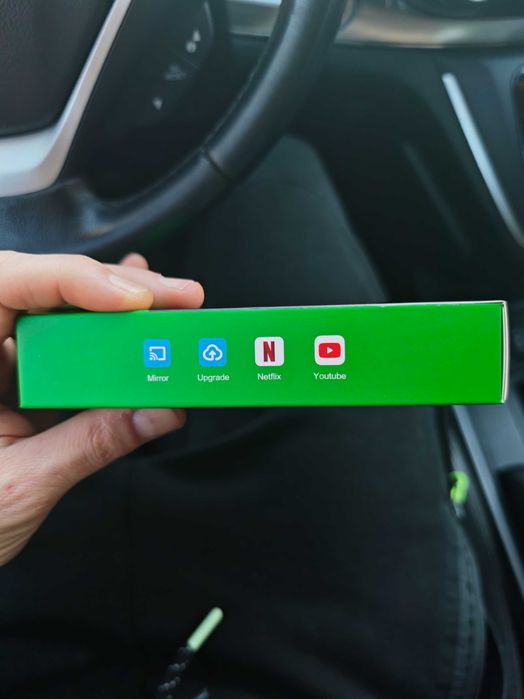 Multimedia car smart box