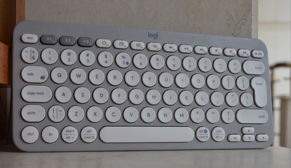 Logitech k380 клавиатура