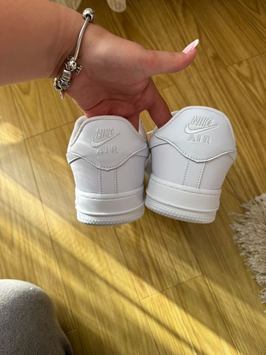 Nike Air Force alb