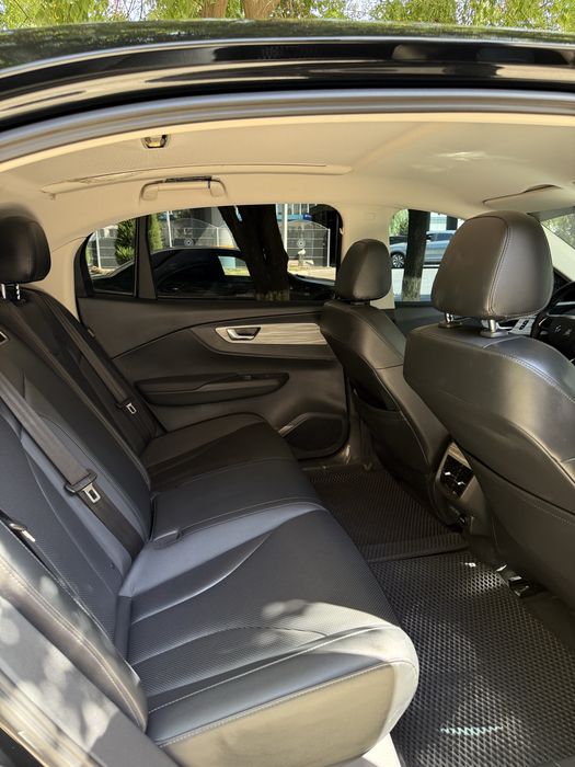 Hongqi eqm5 500km 2024