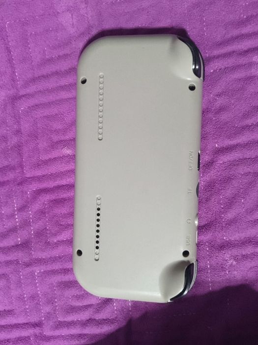 Продам  игровую приставку