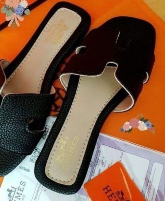 Papuci dama super model diverse mărimi, saculet, etichetă