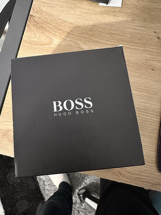 Ceas hugo boss placat cu aur
