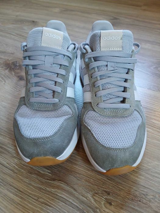 Оригинални сникърси adidas Run 84 (Размер 41 ⅓) – Сиви