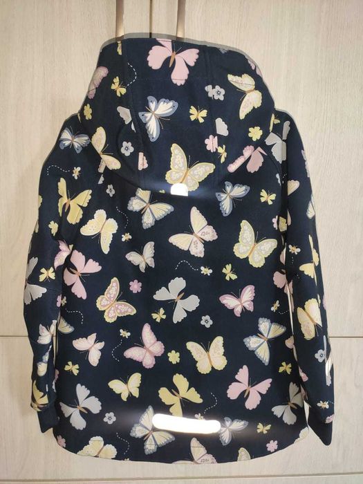 Куртка осенняя на девочку