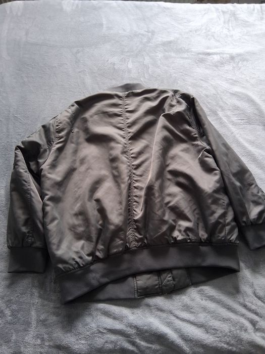 Geacă Pull&Bear,TV Sanyo