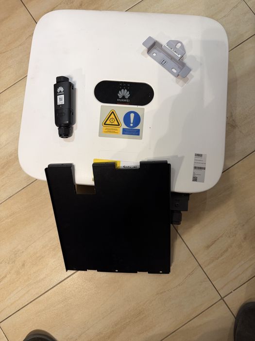 Invertor Huawei 6kW+contor inteligent