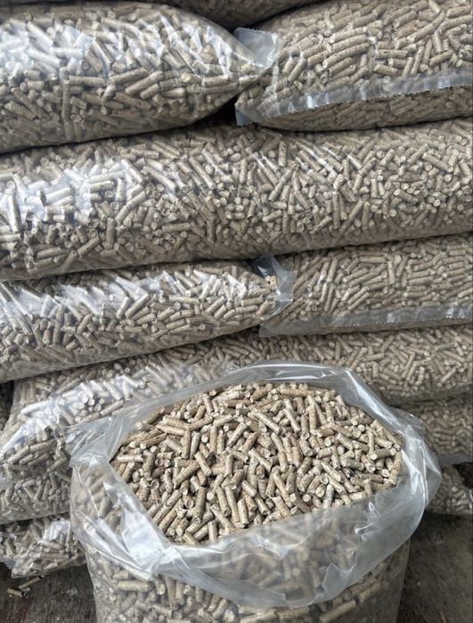 PELETI calitate superioară fabricat in Romania