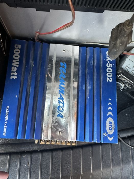 Радио, тонколони hertz,усилвател терминатор