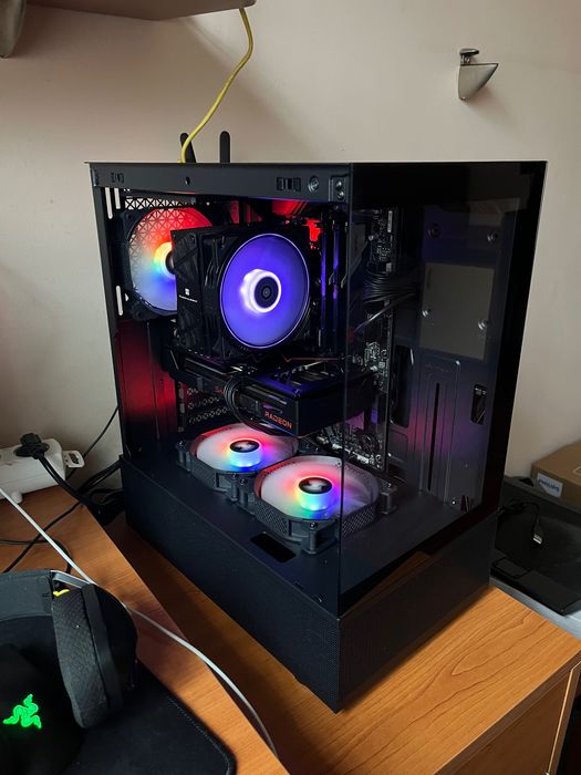 Компютър rx 9060 xt 16gb без RAM памет