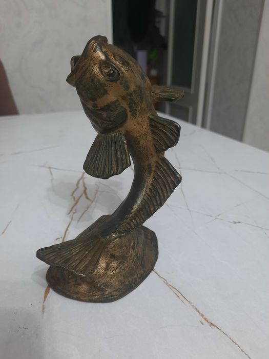 Статуэтка    Рыба.   Бронзовый.