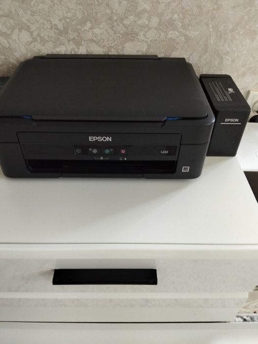 Продам МФУ EPSON L222