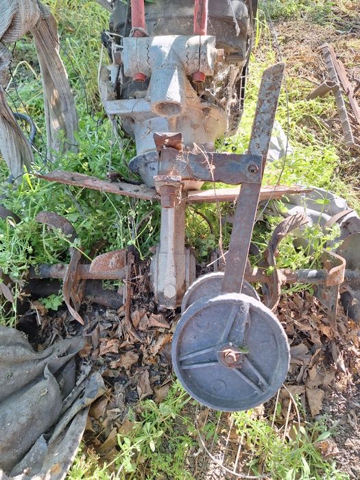 Плания банцик бор апарат фуражо мелка фреза