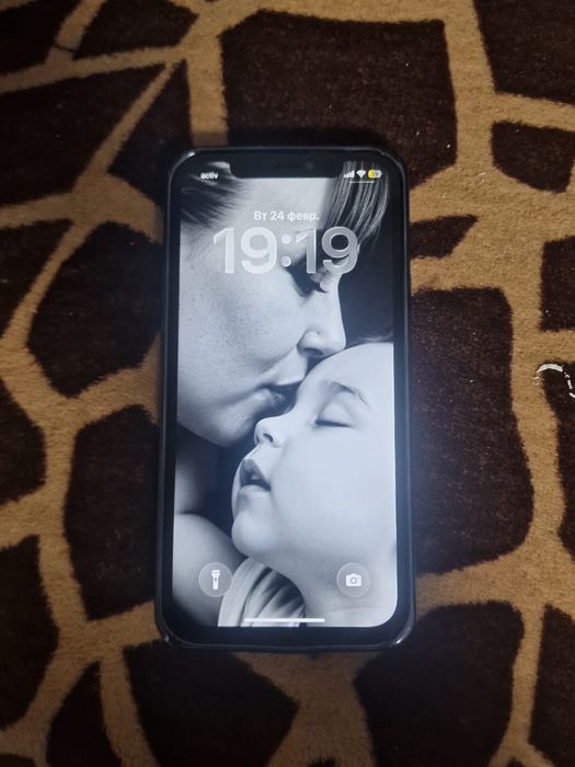 Продам айфон 12,128гб