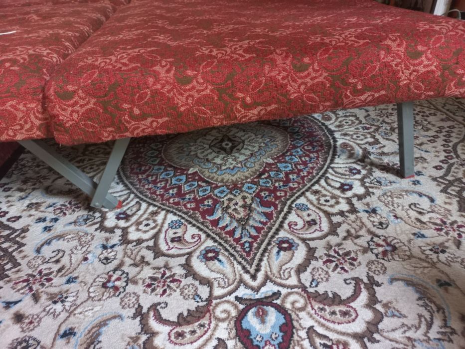 Мягкий диван и кресла б/у