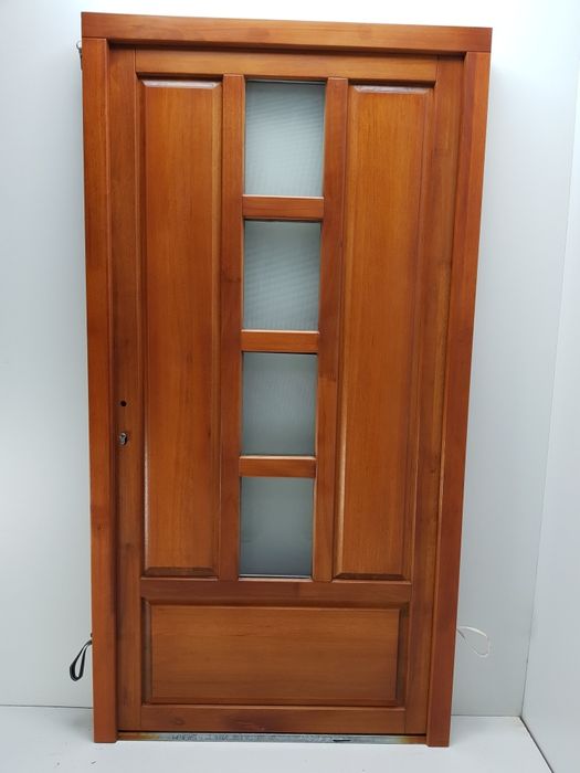 Usa de exterior premium noi pe stoc