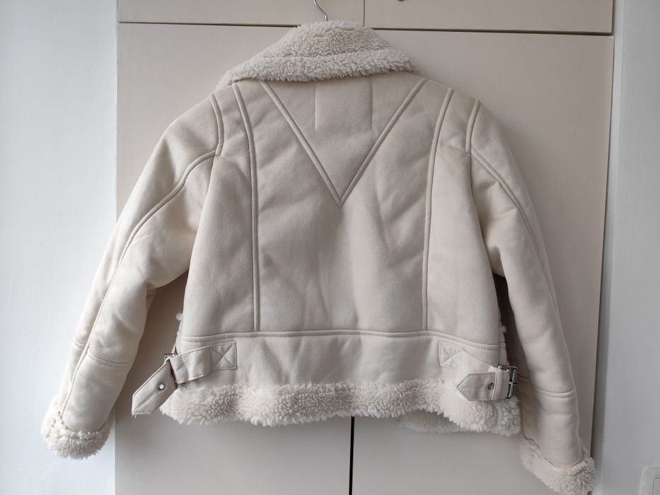 BERSHKA Geacă primăvară-toamnă fete  NOU!!