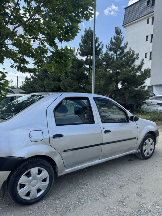 Vand Dacia logan