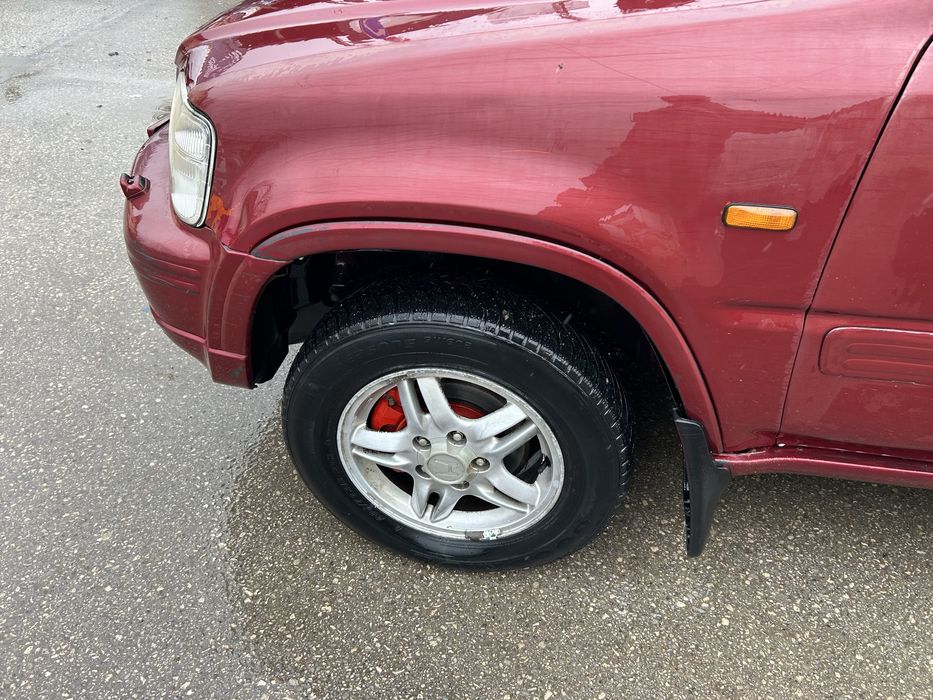 Хонда црв 1 на части десен волан 128кс Автомат