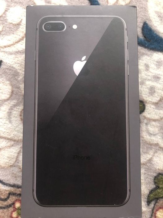 Iphone 8 +  yomkis 74 hotira 64