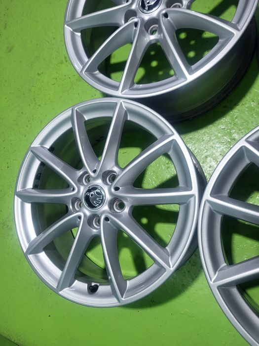 17 5x112 Skoda лети джанти 5х112 Шкода