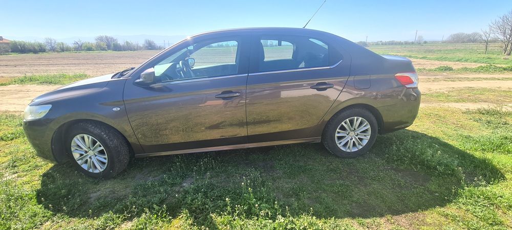 Пежо 301  бензин