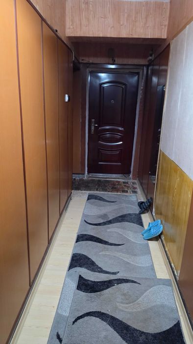 Продава се Тристаен апартамент в Разград, Център - 84 кв.м за 1905 €/кв.м - Снимка #3