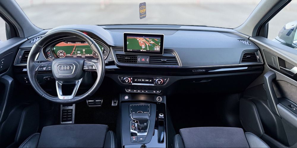 Audi Q5 Quattro S line 2.0 TDI 190 CP / Matrix / Distronic / CarPlay