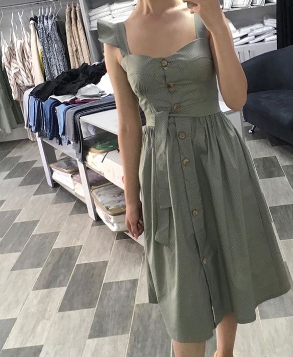 Продается новое летнее платье. Размер S-XS