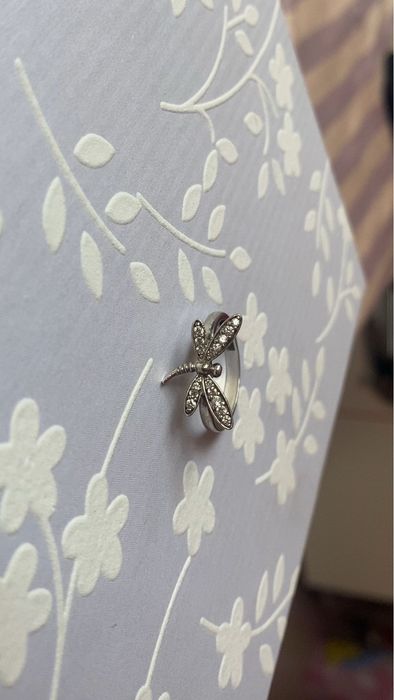 Елегантен сребърен дамски пръстен