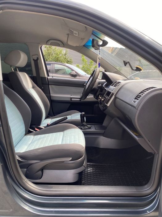 VOLKSWAGEN Polo 2009 — imagine 5