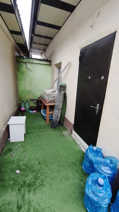 Eski Sergeli 2 xona bez makler svoy