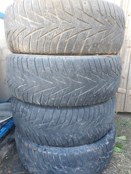 Шины  зимние KAPSEN