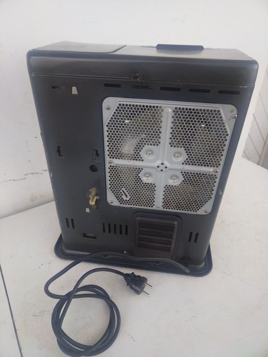 ZIBRO отоплителна печка на течна газ, течен парафин, керосин
 Мощност