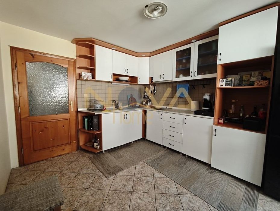 Продава се Четиристаен апартамент в Варна, Колхозен пазар - 119 кв.м за 922 €/кв.м - Снимка #6
