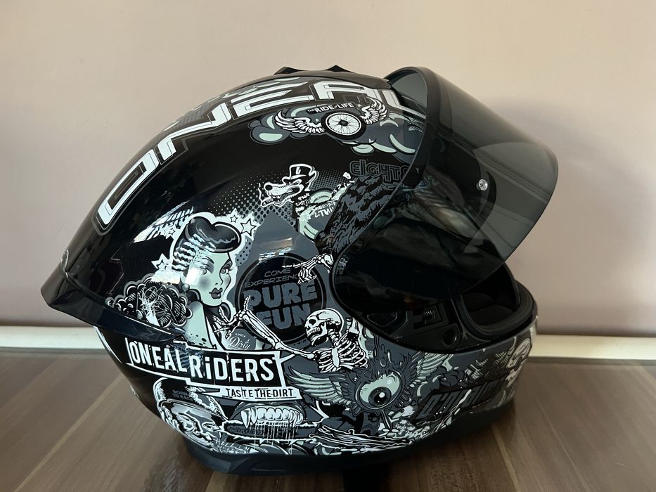 Каска O'neal Challenger Crank Black/White