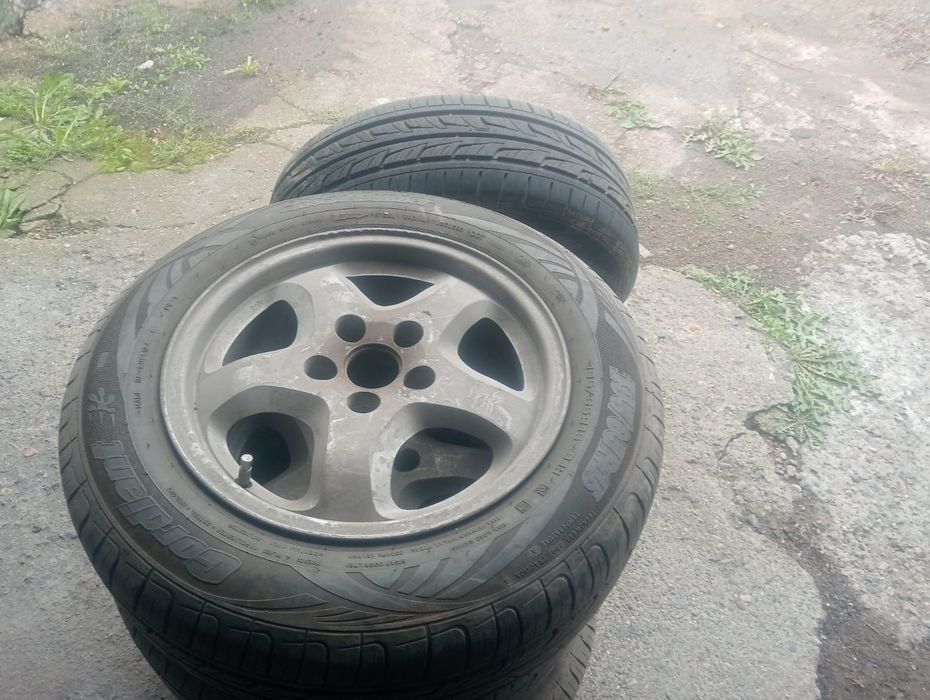 Продам шины с дисками