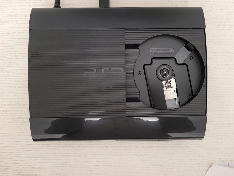 PlayStation 3 Slim