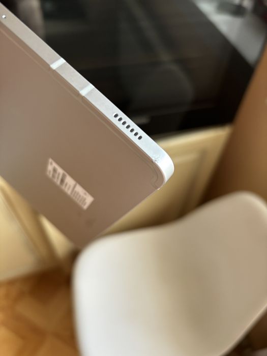 Samsung galaxy tab s8 (5G)