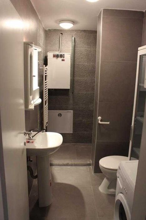 Дава се под наем Двустаен апартамент в Бургас, Славейков - 54 кв.м за 229.5 € - Снимка #4