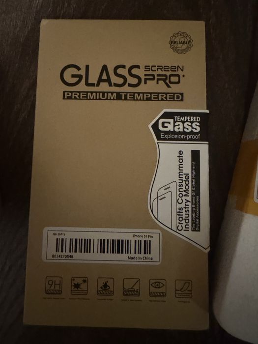 Протектори за iphone 16pro