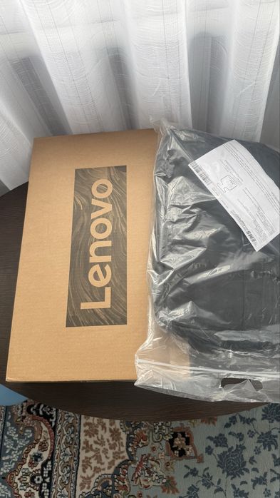 Ноутбук новый Lenovo