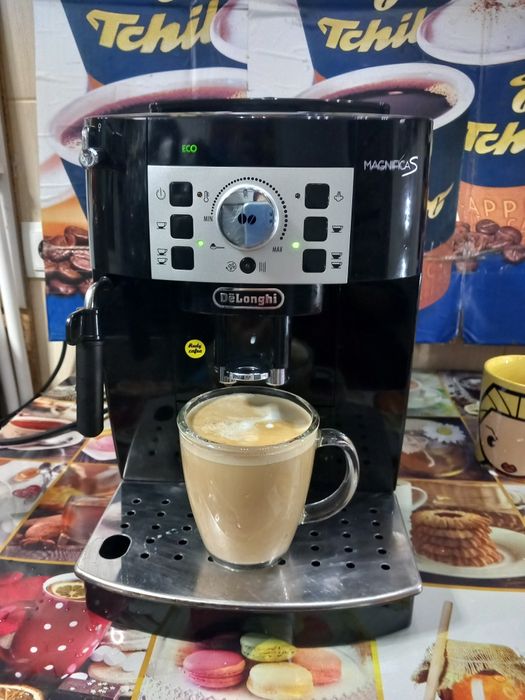 Expresor cafea DeLonghi Magnifica S.!