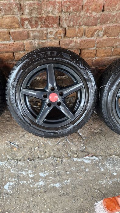 Hyundai, DACIA, KIA джанти със зимни гуми 205/60/16 7J×16 ET45 5×115