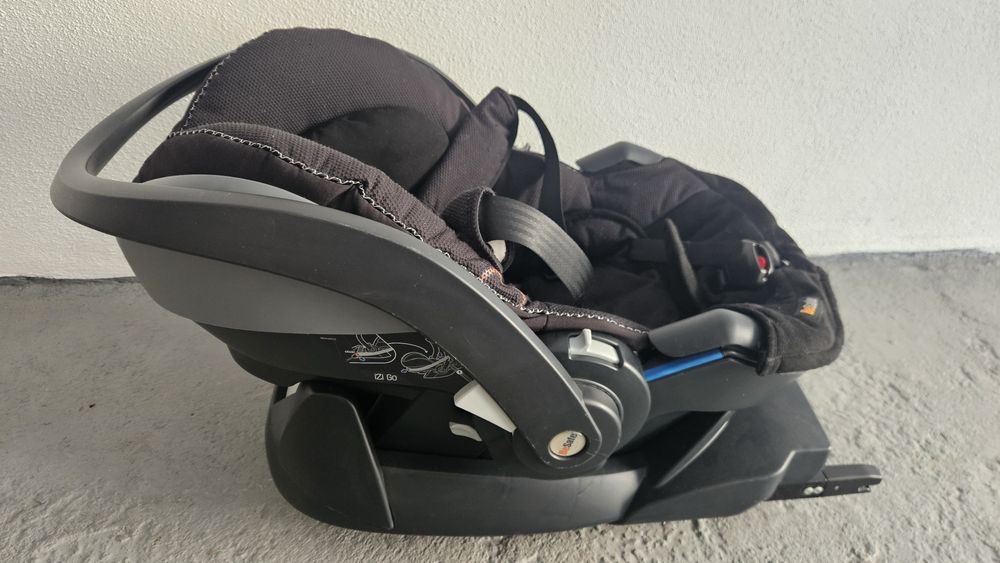Столче за кола BeSafe iZi Go (0-13 кг) + Isofix база