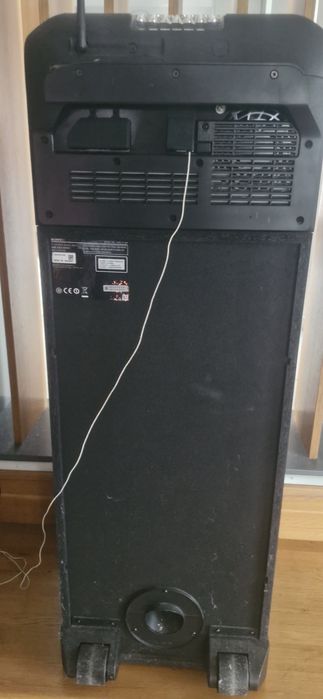 Vand boxa Sony MHCV77DW, bluetooth